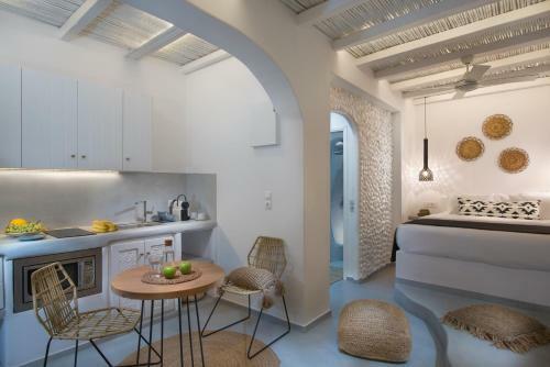 Hostal Apollon Rooms