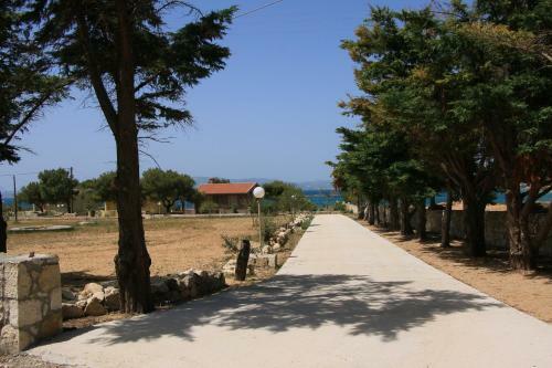 Minies Beach Villas
