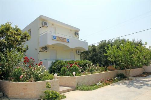 Dm Apartments