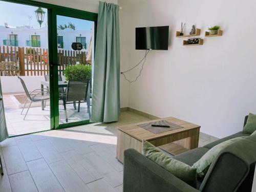 Apartamento Sea Breeze Residencial San Valentin