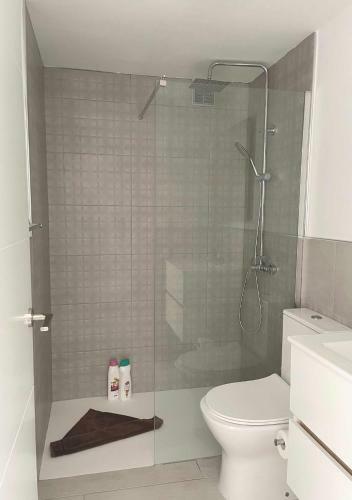 Apartamento Sea Breeze Residencial San Valentin