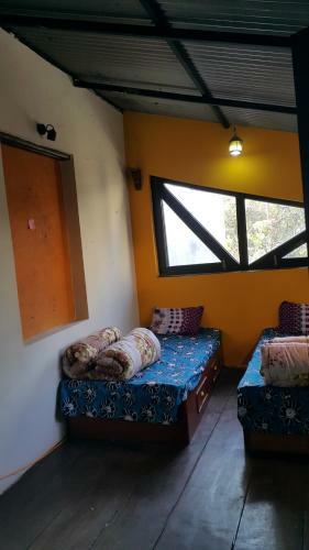 Hostal Laughing Buddha Hotel & Garden Theater