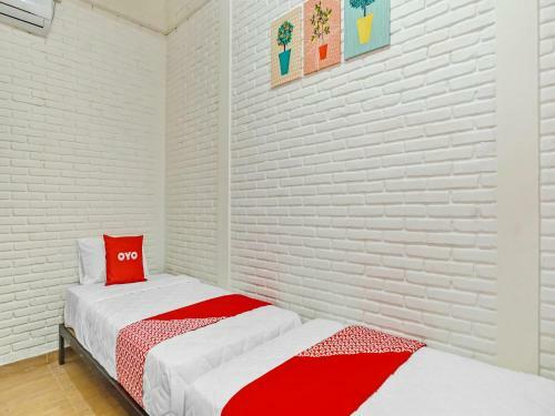 Hotel Oyo 90828 Ara Guest House