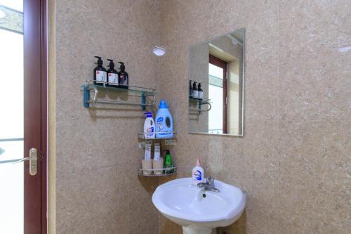 Hotel Baoding Lianchi�north China Electric Power University�