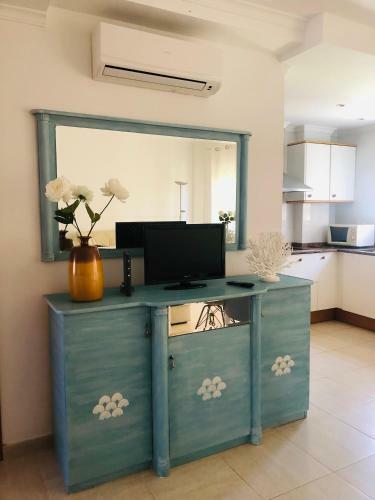 Brisas Del Montg�