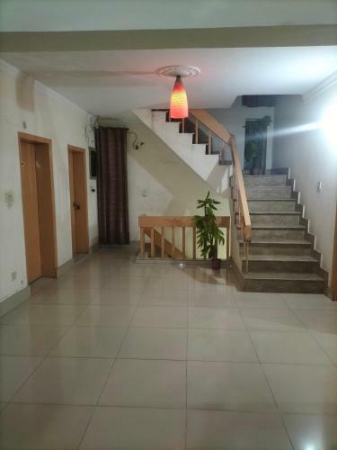 Hotel Basera