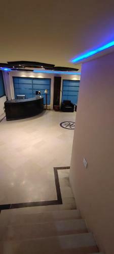 Seven Stars Hotel