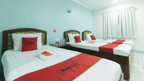 Hotel Reddoorz @ La Brea Inn Baguio