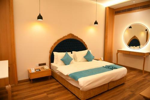 Hotel Blueivy Anand