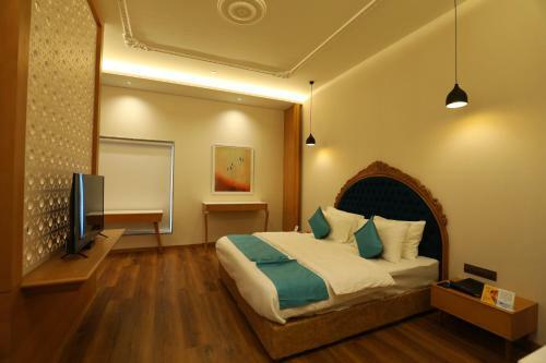 Hotel Blueivy Anand
