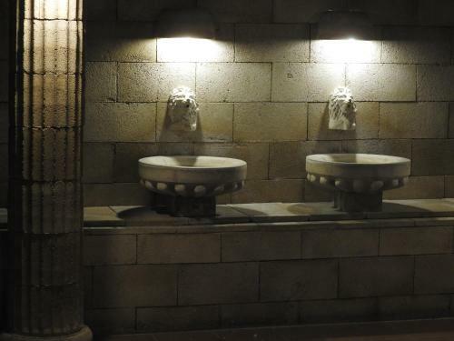 Hostal Nikos Rooms
