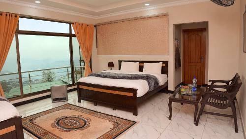 Grand Taj Hotel