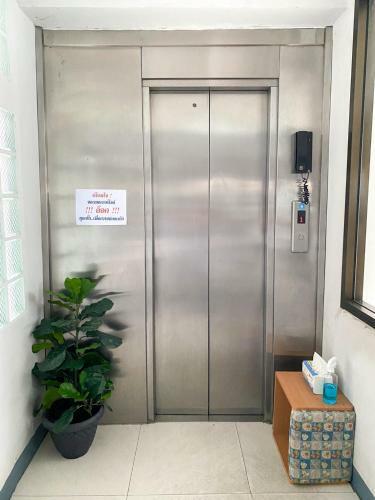 Apartamento Roomquest Chaengwattana