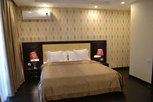 Hotel Pamir Palace