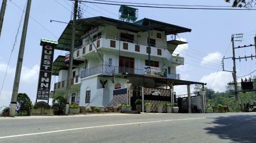 Posada Lucky Star View Inn
