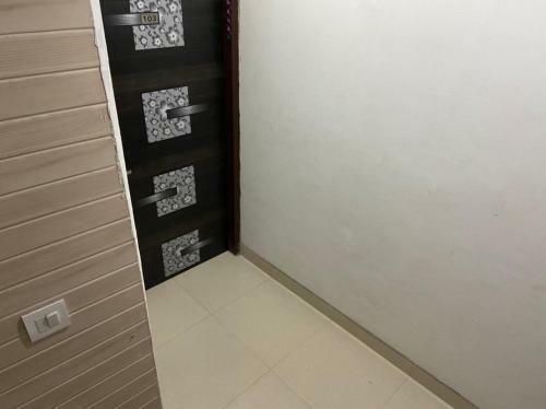 Hotel Nv Residency