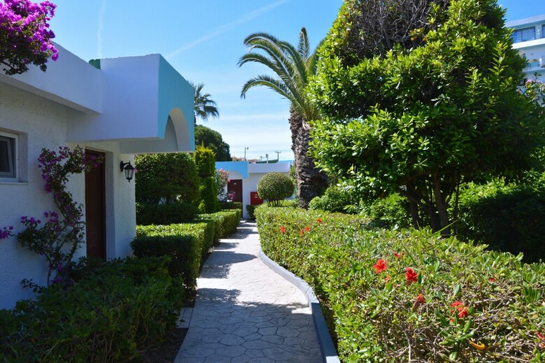 Hotel Blue Horizon