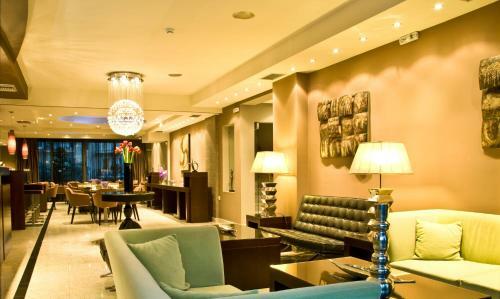 Hotel Flisvos