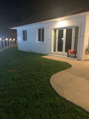 Hostal River View Villas
