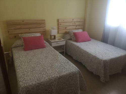 Apartamento Piso Grande Con Parking En El Edificio, Rio San Pedro, Cadiz