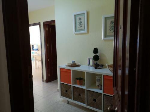 Apartamento Piso Grande Con Parking En El Edificio, Rio San Pedro, Cadiz
