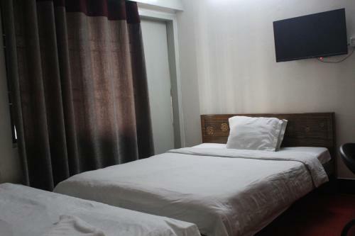 Yes Bd Hotel Group