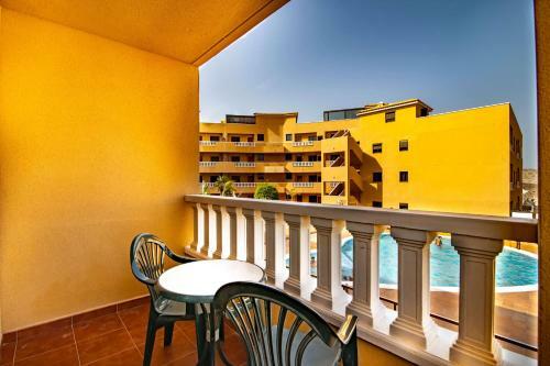Apartamento M�dano Atalaya Pool