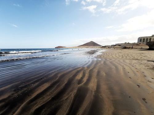 Home2book El M�dano Beach