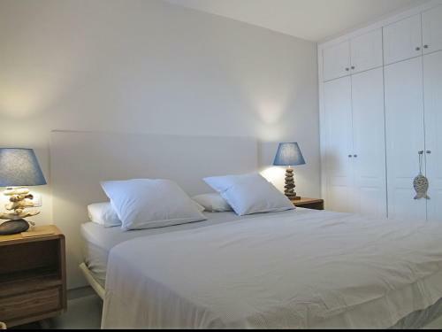 Barlovento, Luxury Beach Front Apartment With Fantastic Ocean Views