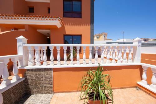 The Sunflower Villa - By Medano4you