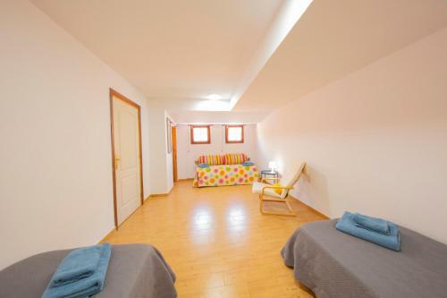 The Sunflower Villa - By Medano4you