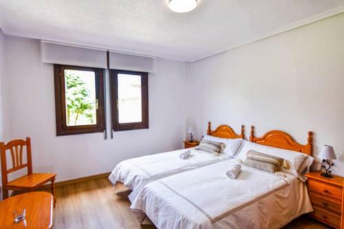 Amplia, Reformada Y C�moda Villa Cerca de Todo.