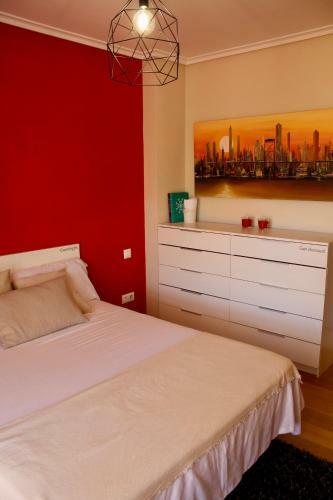 Apartamento �tico En El Centro Con Terraza Y Barbacoa