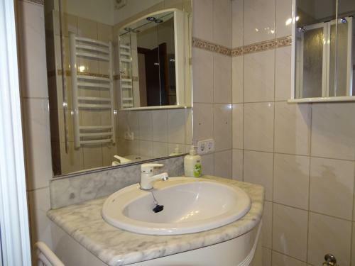 Mountain View Apartment In Port Alcudia