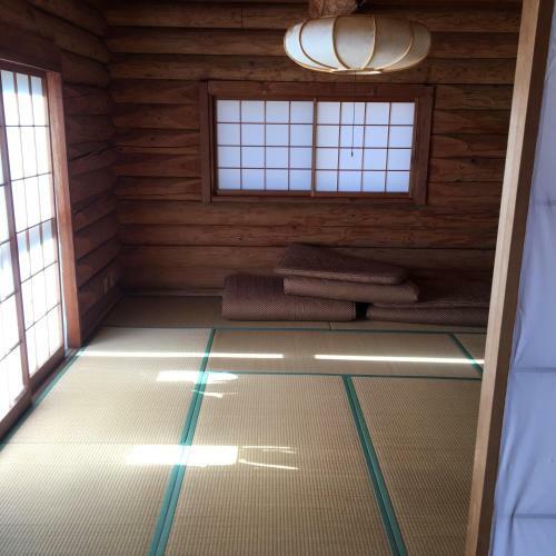 Log House, Nagano