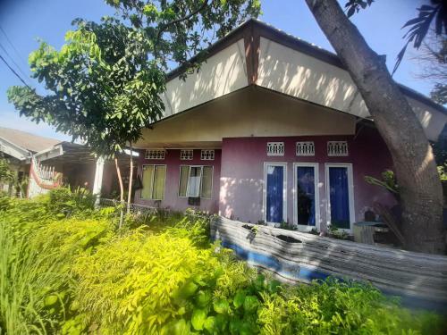 Hotel Oyo 90555 Vina Pavilion