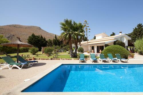 Villa Cipreses