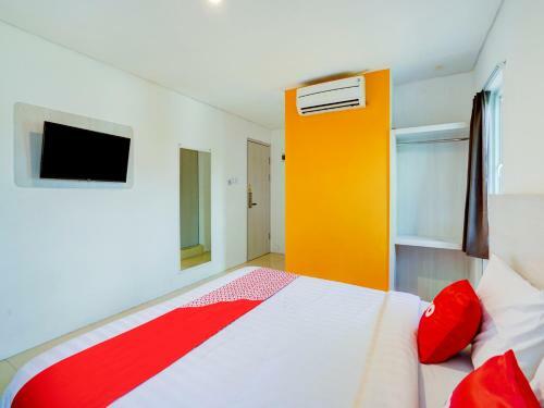 Collection O 90176 Lg Hotel Jember