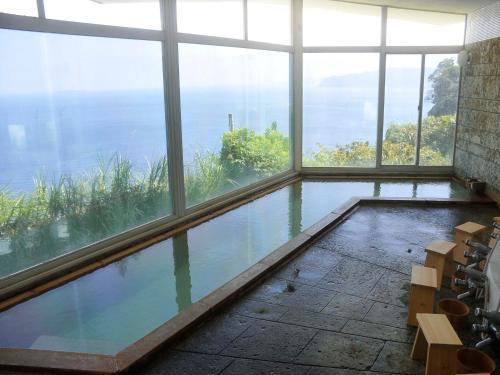 Hotel Breezbay Seaside Resort Atami