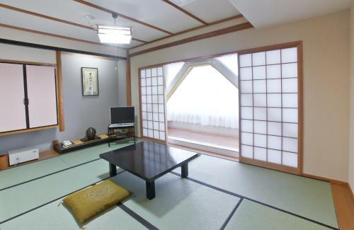 Nakahara Bessou