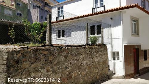 Casa Familiar Con Barbacoa