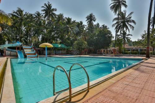 Hotel Oyo 24163 C Beach Resort