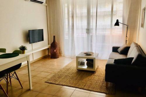 Apartamento En Zona Tranquila