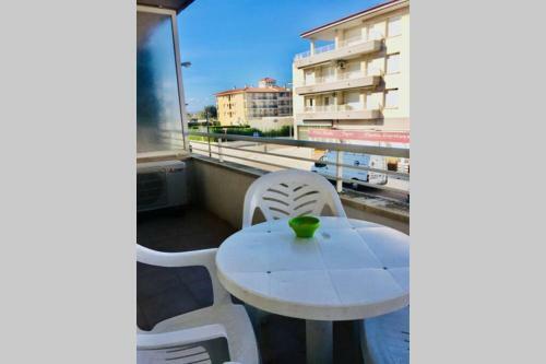 Apartamento En Zona Tranquila