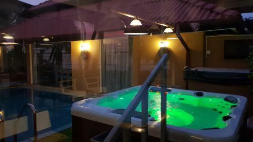 Bed & Breakfast Hotel Sea Shiny