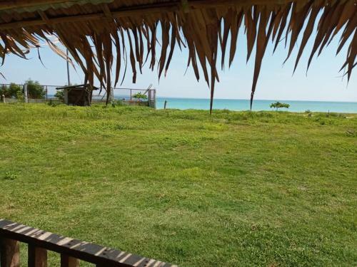 Hotel Hutkins Beach
