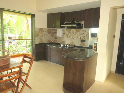06) Spacious Luxurious Penthouse Apartment Sleeps 7 & Wifi