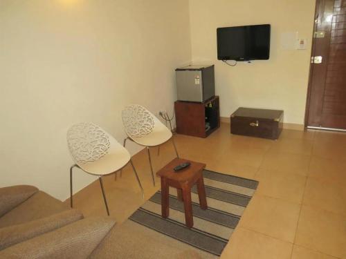 13) Modern Furnished Serviced Apartment - Arpora
