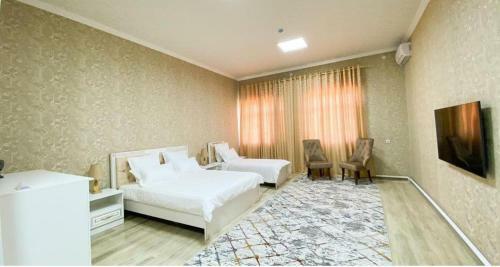 Golden Ray Hotel