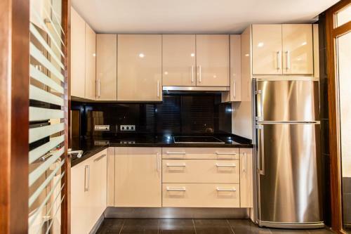 Apartamento Frontline Luxe Apt In Bahia de La Plata Rdr214